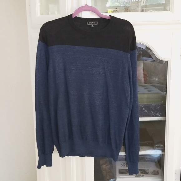 Saks Fifth Avenue mens sweater - Picture 1 of 4